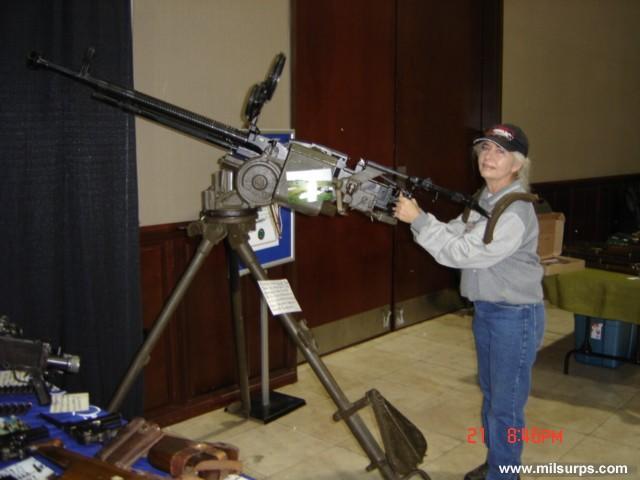 Nov. Gun Show Display - Photo 624